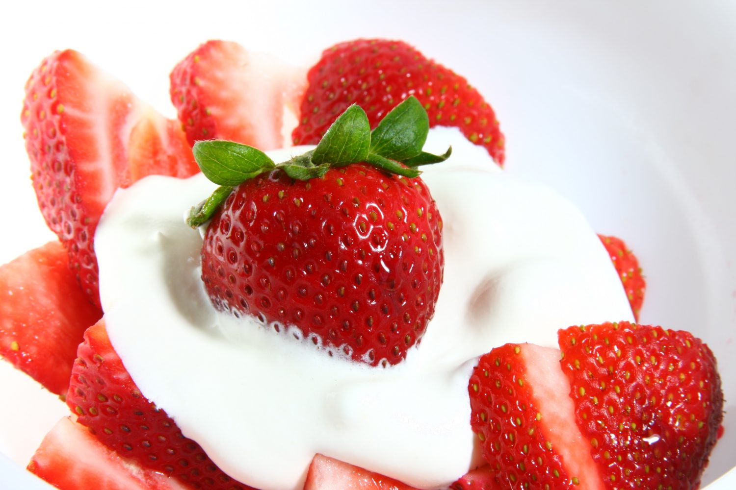 Strawberry Fool (Strawberries and Cream) Recipe (with CBD)